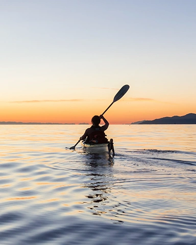 bayview beach - seaway kayaking tours